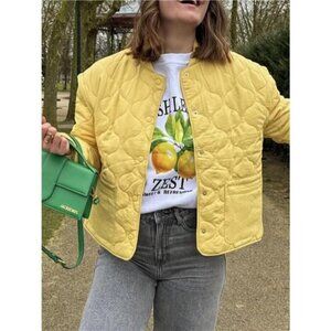 Quilted Lightweight Snap Down Puffer Jacket‎